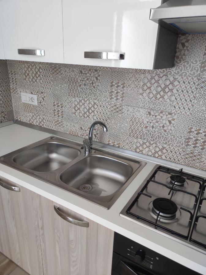 Giada'S House Apartment Cimitile Bagian luar foto